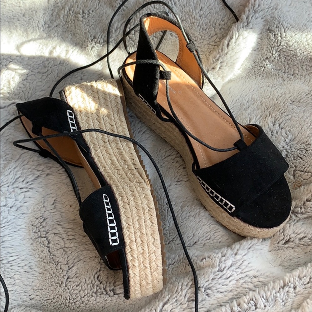 Suede Black platform sandals